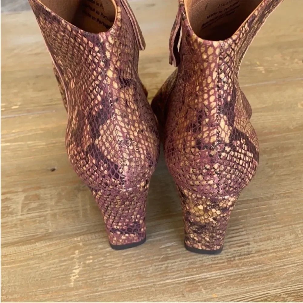 Free People Cybill Ankle Boots Snakeskin Python Leather EU 36 US 5.5 NWOB